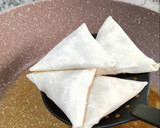 Foto langkah ke 4 dari resep Sambosa Daging.