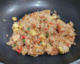รูปขั้นตอนการทำที่ 5 ของ ข้าวผัดอกไก่