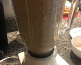 Foto del paso 3 de la receta: Muslos de pollo guisados con papas y ejotes