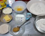 Foto langkah ke 2 dari resep Roti Tawar Empuk homemade no mixer.