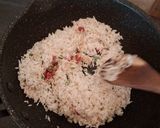 Foto langkah ke 4 dari resep Nasi Gurih Cabai Garam.