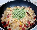 金銀腸炒飯的食譜步驟5照片