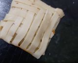 A picture of step 5 of Veggies pockets.