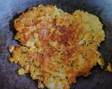 Foto langkah ke 3 dari resep Telur Dadar Jagung.