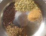 A picture of step 2 of Lehsun Dahi chutney.