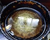 A picture of step 4 of Yellow split vatana karavadai.