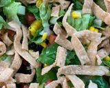 Foto del paso 1 de la receta: Chicken fiesta salad