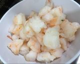 รูปขั้นตอนการทำที่ 1 ของ กุ้งหมูปั้นข้าวโพดทอด