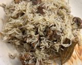 A picture of step 3 of Yakhni pulao.