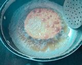A picture of step 4 of Aloo KI POORI (KACHORI).