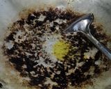 Foto langkah ke 2 dari resep Tumis daging sambal bawang.