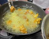 A picture of step 1 of Malaysian Sweet and Spicy Chicken.