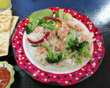 Foto del paso 7 de la receta: Camarones con filete de pescado y arroz"