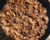 A picture of step 4 of Easy and Delicious Beef Mixed Sushi.