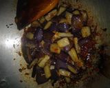 A picture of step 5 of Sambal terong.