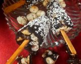 A picture of step 3 of Makhana choco candy.