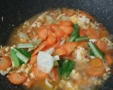 Foto langkah ke 7 dari resep Kwetiau goreng.