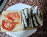 Foto del paso 1 de la receta: Sándwich de Sardinillas