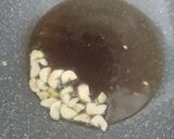 Foto del paso 5 de la receta Espaguetis con Almejas y Gambones en Salsa Verde