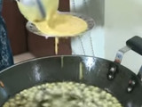 बेसन की मिठी बूंदी
