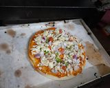 चीज़ पिज़्ज़ा (cheese pizza recipe in Hindi) रेसिपी चरण 3 फोटो