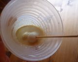 A picture of step 2 of Fried Quail Eggs on Skewers.