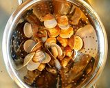 A picture of step 9 of Mike's Beginners Spanish Seafood Paella.
