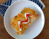 Foto langkah ke 3 dari resep Roti Jhon Kreasi Roti Tawar.