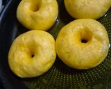 Foto langkah ke 4 dari resep Donat Labu Kuning Lembut.