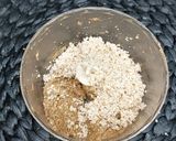 A picture of step 4 of Burghul kabab.
