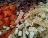 Foto del paso 3 de la receta: "Arroz de coliflor con tres delicias a mi manera"🍚🍛🍚🤔😁😉