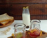 Foto langkah ke 3 dari resep 🍂 Korean Strawberry Milk.