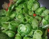 Foto langkah ke 3 dari resep Oseng tomat hijau.