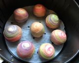 彩虹蛋黃酥（レインボームンケーキ）的食譜步驟6照片