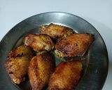 รูปขั้นตอนการทำที่ 3 ของ ปีกไก่เผ็ดง่ายๆ (หม้อทอดไร้น้ำมัน)