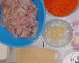 Foto langkah ke 1 dari resep Nugget ayam wortel homemade.