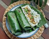 Foto langkah ke 5 dari resep Nasi Uduk Ayam Suwir Bakar.