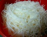 Hình bước làm 1 của món Bò Bía Mặn