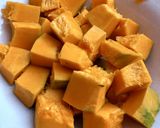 Foto del passaggio 2 della ricetta Bastoncini di pasta sfoglia con zucca speziata