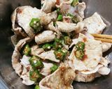 A picture of step 5 of Easy Chilled Pork Shabu Salad with Okra and Umeboshi.