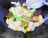西生菜燴海蔘蹄筋的食譜步驟4照片