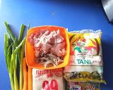 Foto langkah ke 1 dari resep Dimsum Ayam jamur.