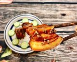 Hình bước làm 3 của món Thịt Ba Rọi Kho Mắc Khén