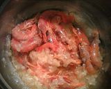 Foto del paso 5 de la receta: Traseros de pollo con gambas