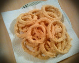 Foto del paso 3 de la receta: Aros de cebolla empanados