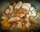 Foto del paso 5 de la receta: Risotto de pollo con setas