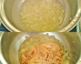 Foto del paso 2 de la receta: Tallarines con salmón fresco, langostinos y alcaparras