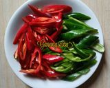 Foto langkah ke 2 dari resep 77. SAMBAL GORENG KULIT AYAM KRISPI PEDAS MANIS.