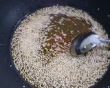 A picture of step 2 of Sesame jaggery cannoli.
