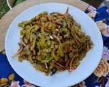 Foto langkah ke 4 dari resep Oseng Pare Teri.
